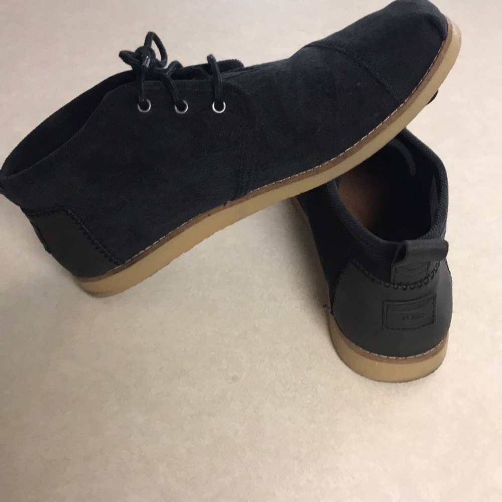 Toms shoes